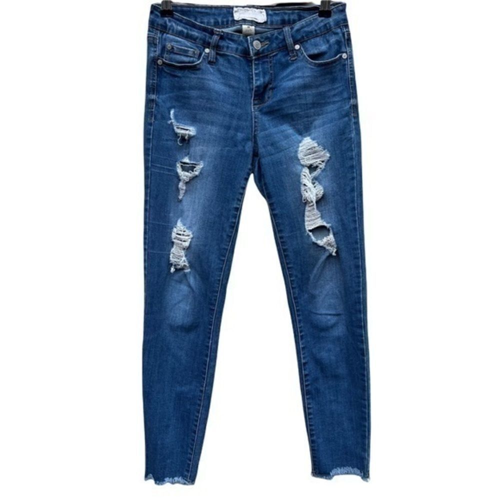 Altar’d State distressed Skinny Blue jeans Rough Hem size 27/5